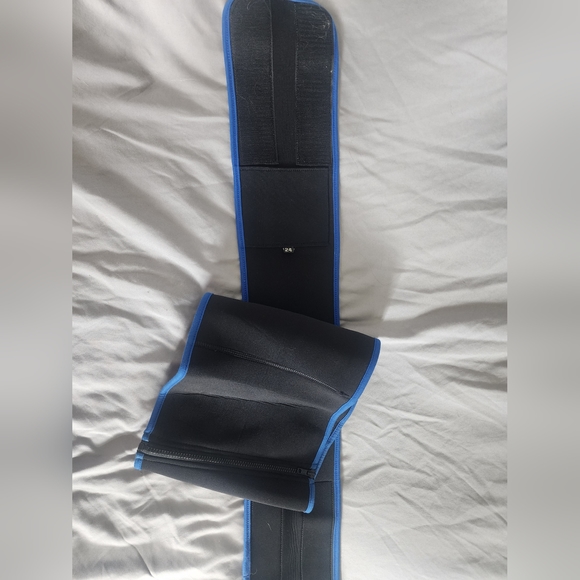 Waisted by Adam Bonilla SweatR training waist trainer - Picture 2 of 5